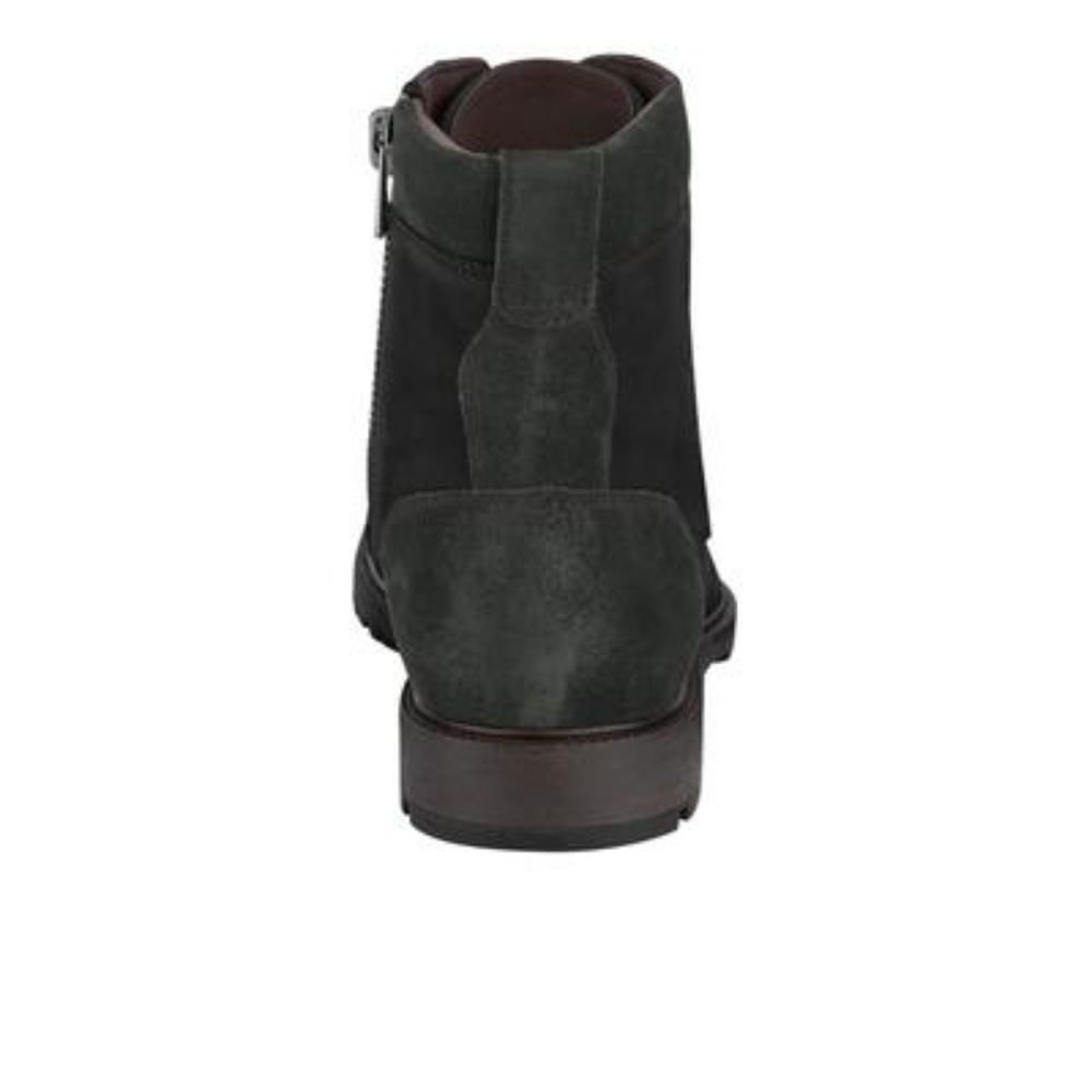 Boots - Picture 6 of 7